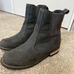 Brand new Kodiak boots